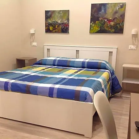 לינה וארוחת בוקר Sicania